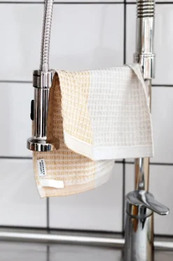 Lapuan Kankurit Eeva dishcloth, linen - gold