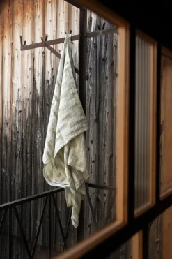 Lapuan Kankurit Hohto bath towel, white - green