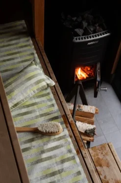 Lapuan Kankurit Hohto sauna cover, 46 x 150 cm, white - green