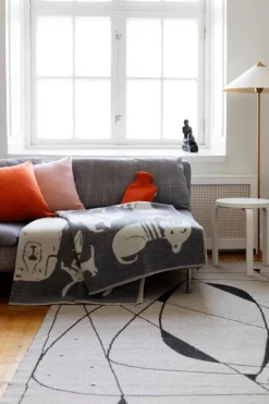 Lapuan Kankurit Koirapuisto blanket, 130 x 180 cm, grey - white