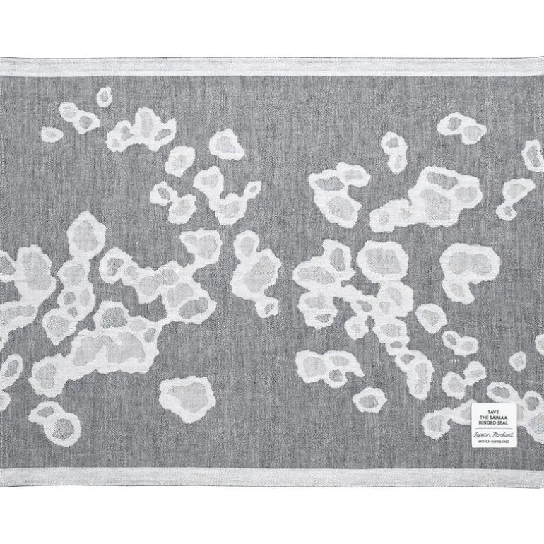 Lapuan Kankurit Saimaannorppa seat cover 46 x 60 cm