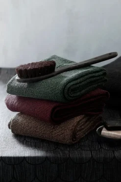 Lapuan Kankurit Terva giant towel, white - aspen green