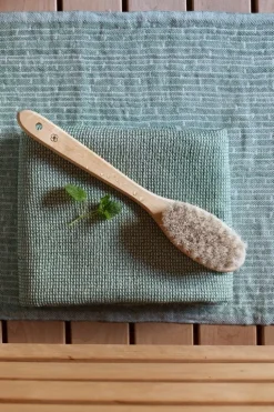 Lapuan Kankurit Terva giant towel, white - aspen green