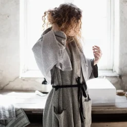 Lapuan Kankurit Terva giant towel, white - linen