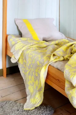 Lapuan Kankurit Villiyrtit table cloth/throw, 150 x 200 cm, yellow - linen