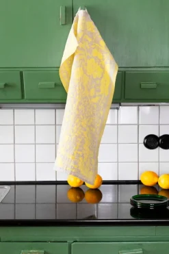 Lapuan Kankurit Villiyrtit hand towel, yellow - linen