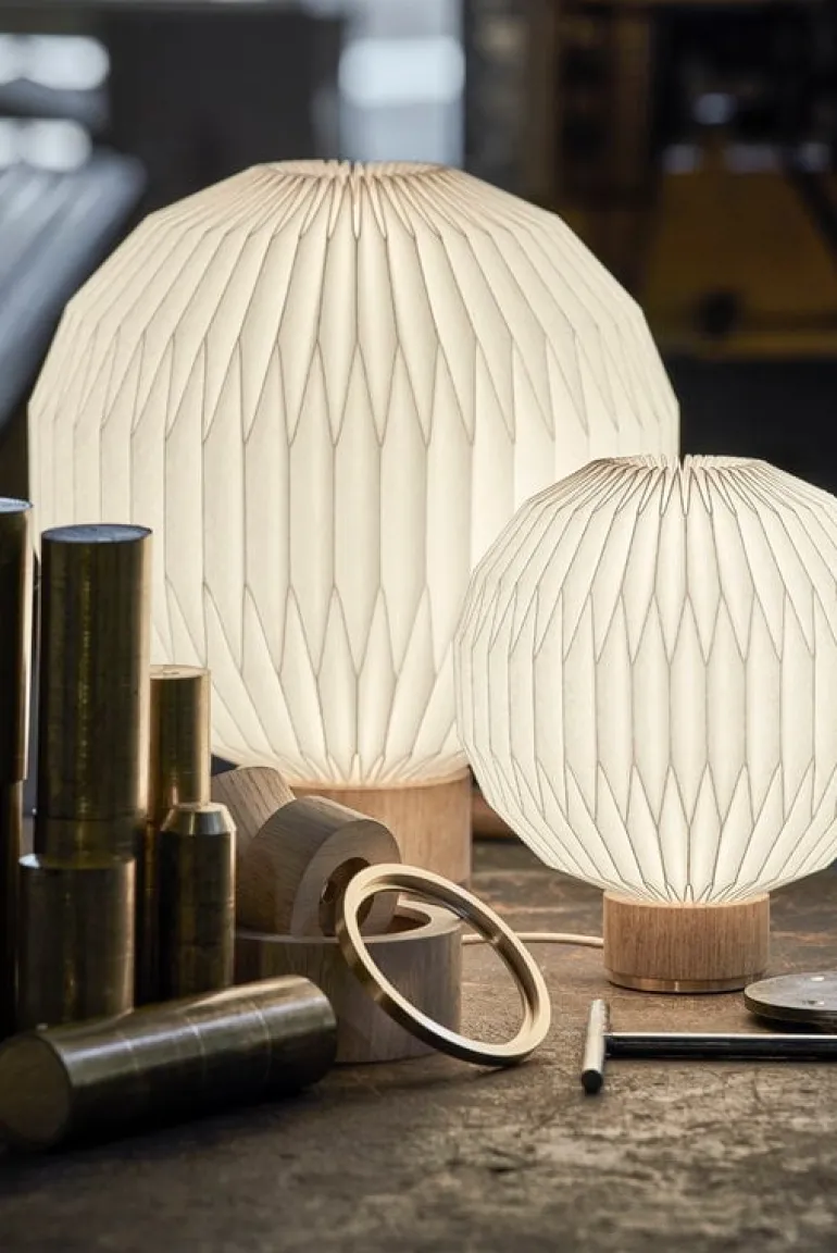 Le Klint 375S table lamp
