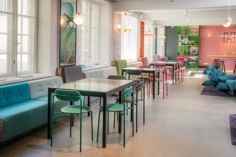 Lepo Product Moderno chair, green - green upholstery