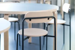 Lepo Product Moderno chair with armrest, black - birch