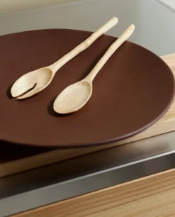 Lokal Helsinki Lehti salad servers, birch