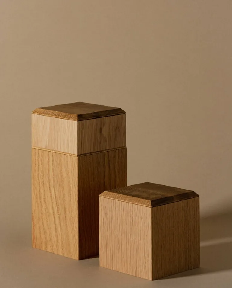 Lokal Helsinki Pino box, medium, oak