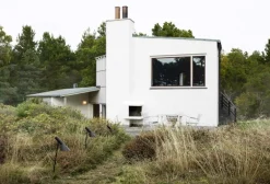 Louis Poulsen AJ Garden bollard lamp, short, 3000K, spike without adaptor