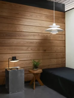 Louis Poulsen AJ Oxford table lamp, 280 mm, black - opal glass