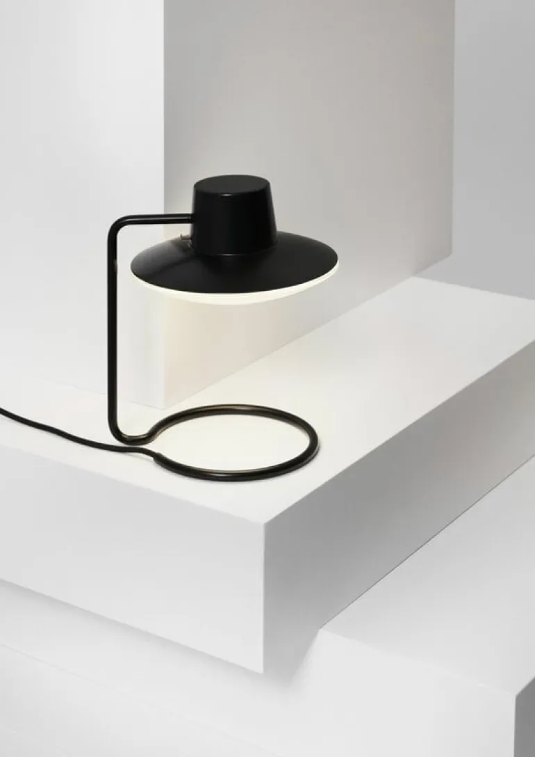 Louis Poulsen AJ Oxford table lamp, 280 mm, black - opal glass