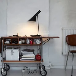 Louis Poulsen AJ table lamp, white