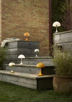 Louis Poulsen Panthella 160 Portable V3 table lamp, opal beige - chrome