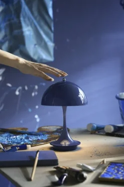 Louis Poulsen Panthella 160 Portable V3 table lamp, indigo blue