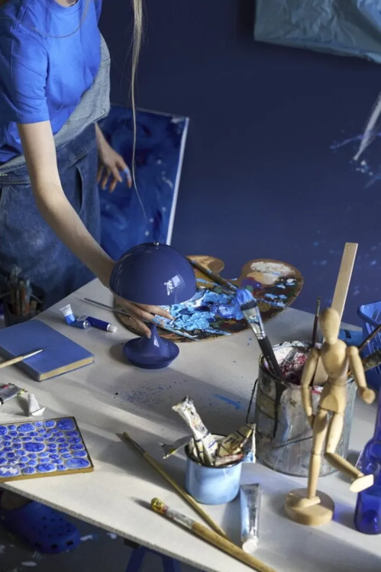 Louis Poulsen Panthella 160 Portable V3 table lamp, indigo blue