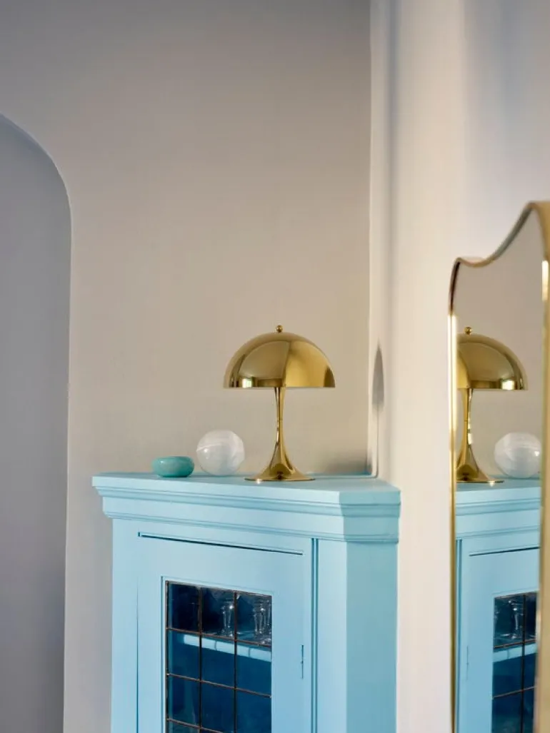 Louis Poulsen Panthella 250 table lamp, brass