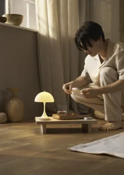 Louis Poulsen Panthella 160 Portable V3 table lamp, opal beige