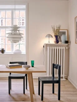 Louis Poulsen Panthella 250 table lamp, chrome