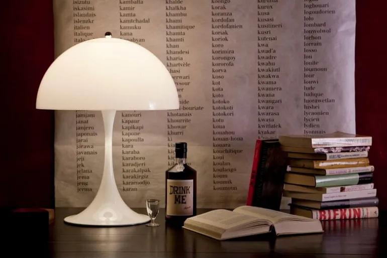 Louis Poulsen Panthella 400 table lamp, V2, opal