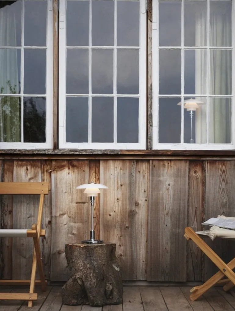 Louis Poulsen PH 2/1 Portable table lamp, lustre chrome plated