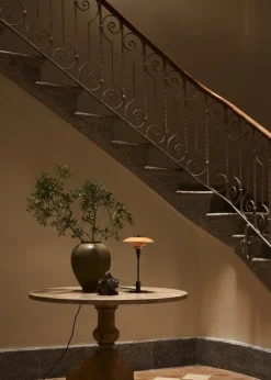 Louis Poulsen PH 2/1 table lamp, Limited edition, dusty terracotta