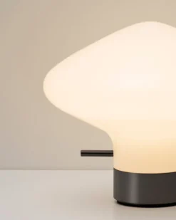 LYFA Repose table lamp 175, opal - black