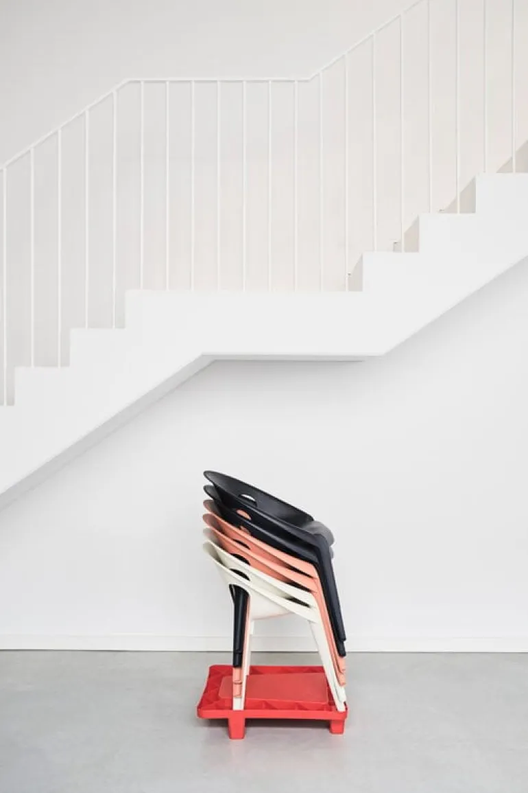 Magis Bell chair, high noon