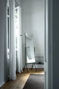 Magis Officina mirror