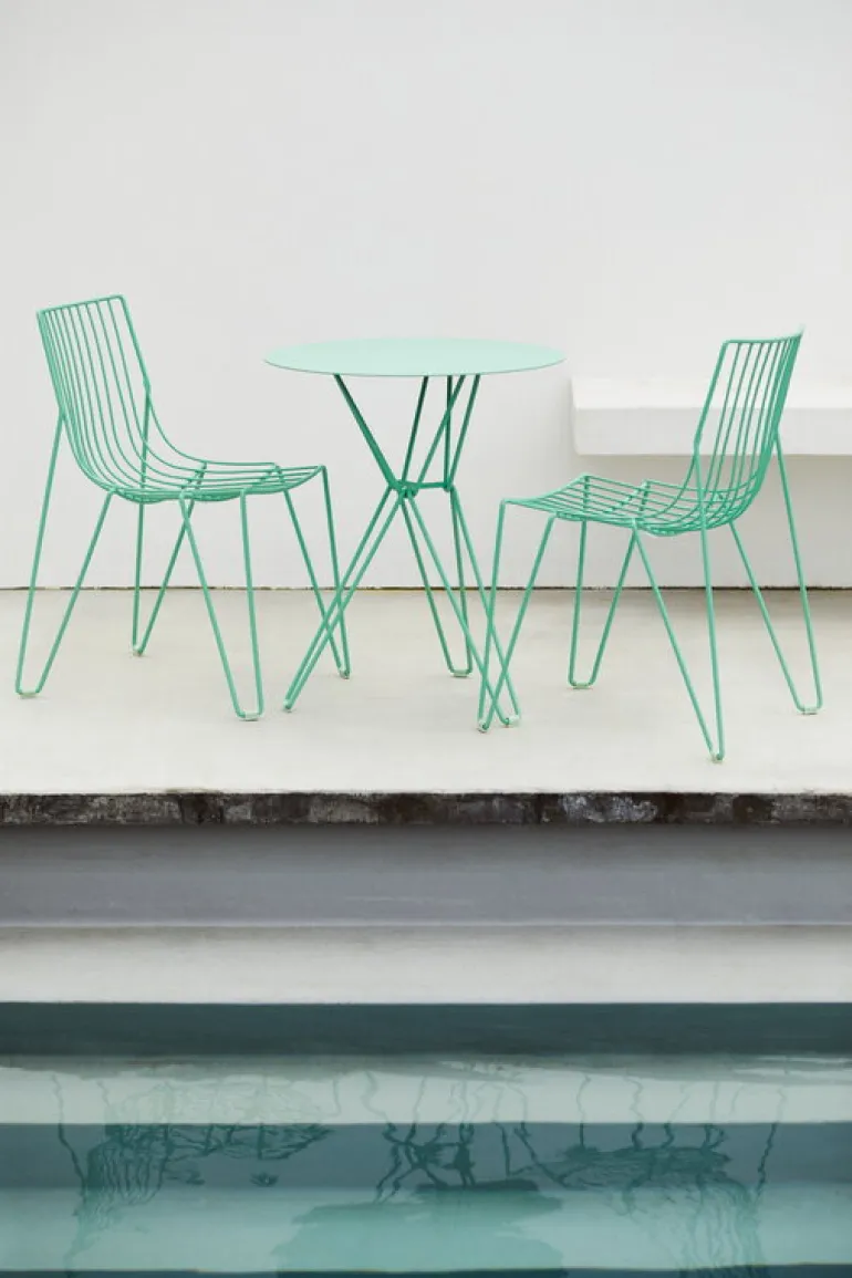 Massproductions Tio chair, oilcloth green