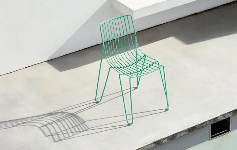 Massproductions Tio chair, oilcloth green