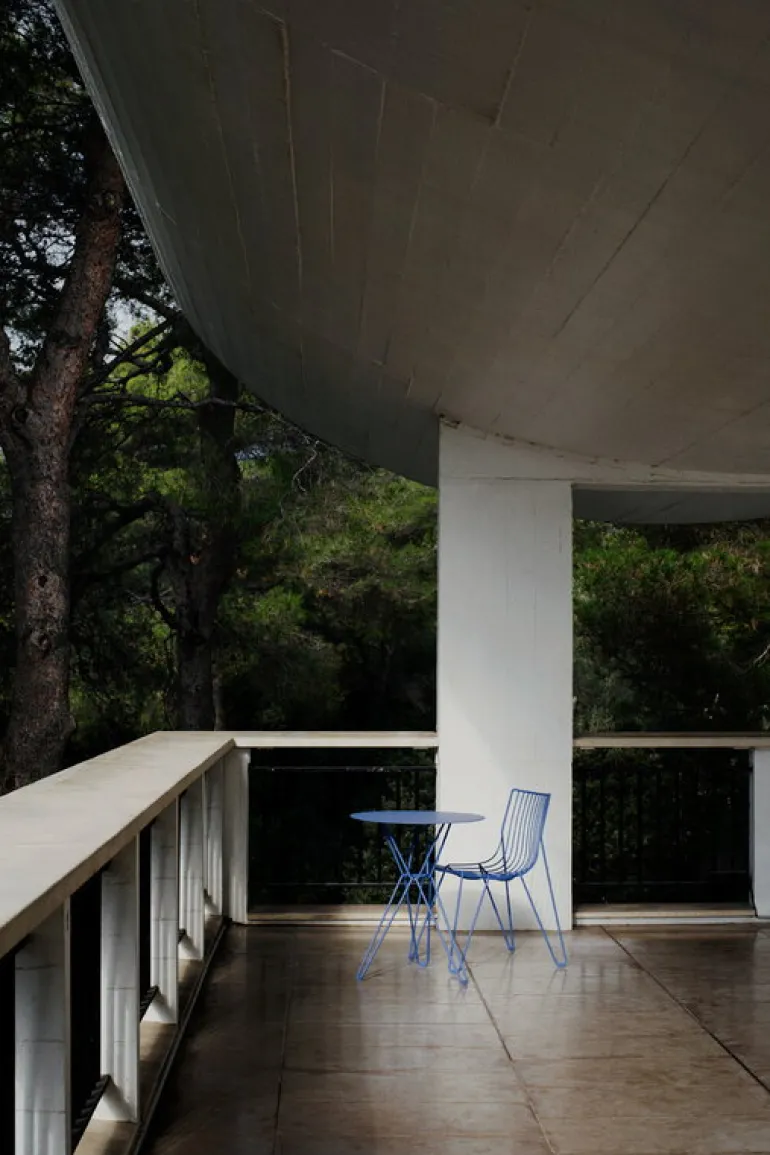 Massproductions Tio chair, overseas blue