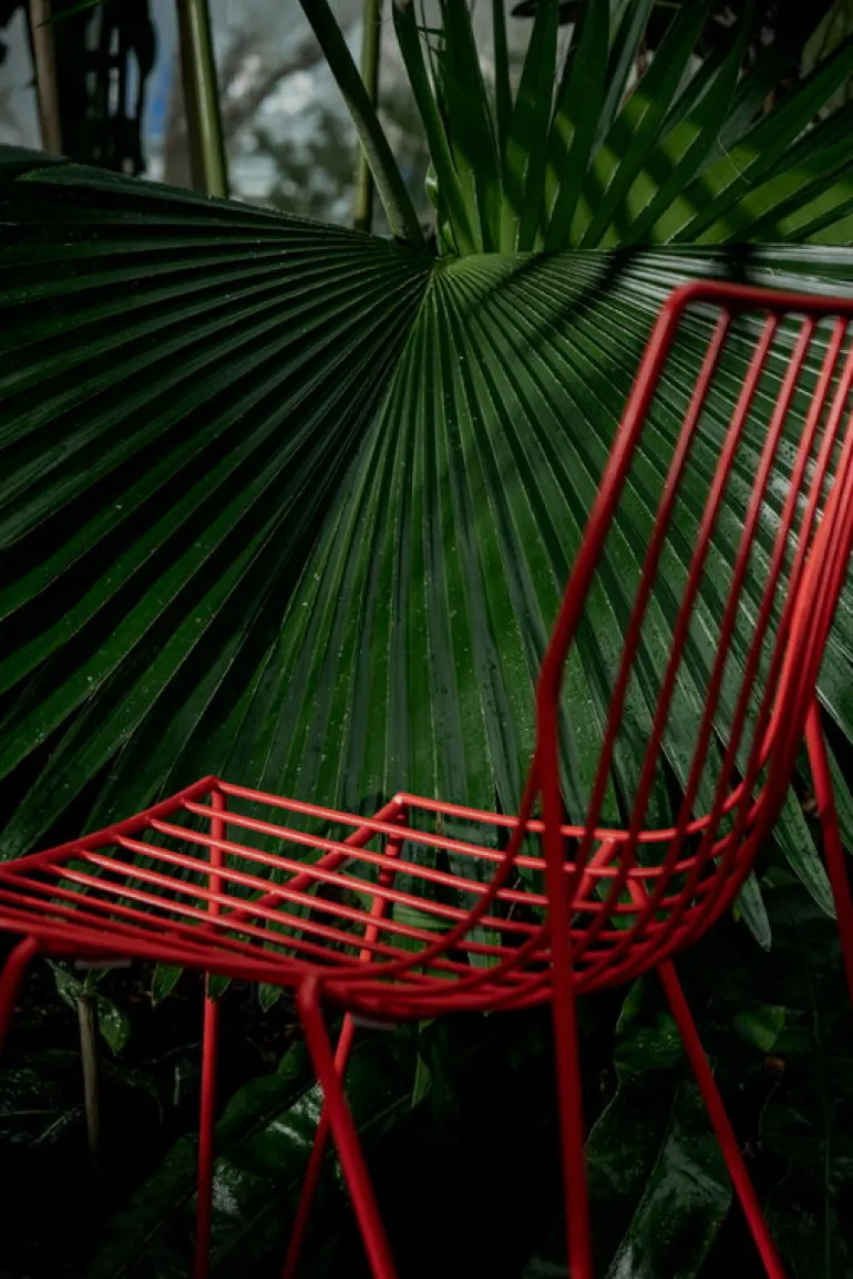 Massproductions Tio chair, pure red