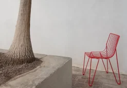 Massproductions Tio chair, pure red