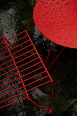 Massproductions Tio table, 60 cm, low, pure red