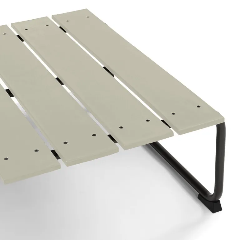 Mater Ocean lounge table, sand