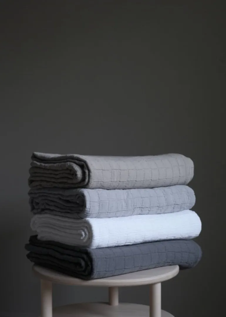 Matri Aava bed cover, 160 x 260 cm, sand