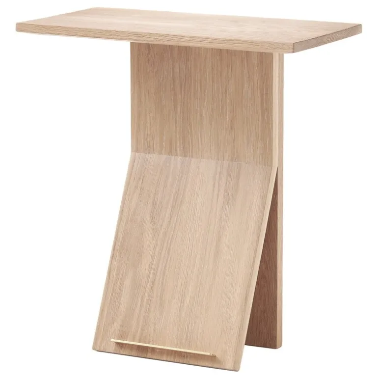 Matri Ilta night stand