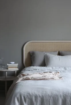 Matri Lempi bedside table, natural ash