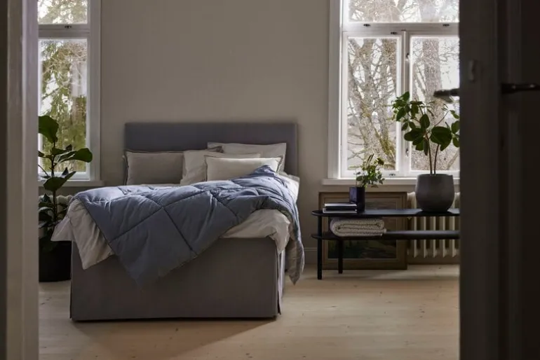 Matri Moona double bed cover, 260 x 260 cm, fog blue - stone