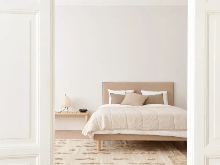 Matri Tuuli double bed cover, 260 x 260 cm, nougat