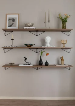 Maze Pythagoras L shelf, 80 x 27 cm, walnut