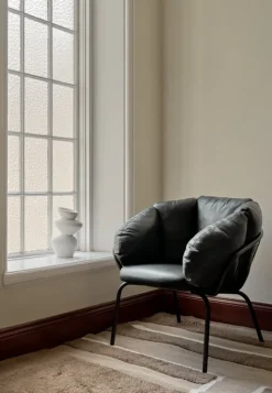 Maze Same Easy armchair, black - black leather