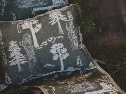 Metsä/Skogen Nebularis seat cover, 45 x 160 cm, olive - off-white