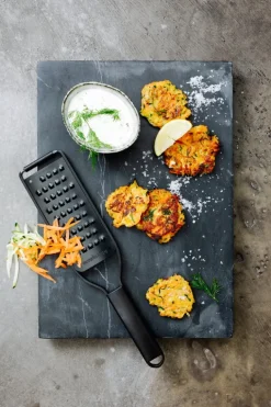 Microplane Black Sheep Series Extra Coarse grater