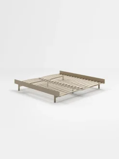 Moebe Bed, 90-180 cm, sand