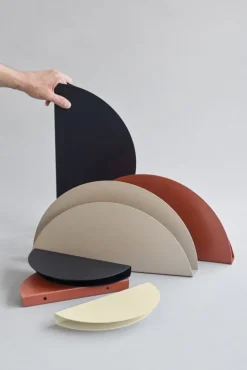 Moebe Half Moon shelf, large, sand