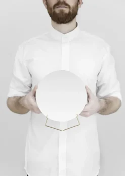 Moebe Standing mirror 20 cm, brass